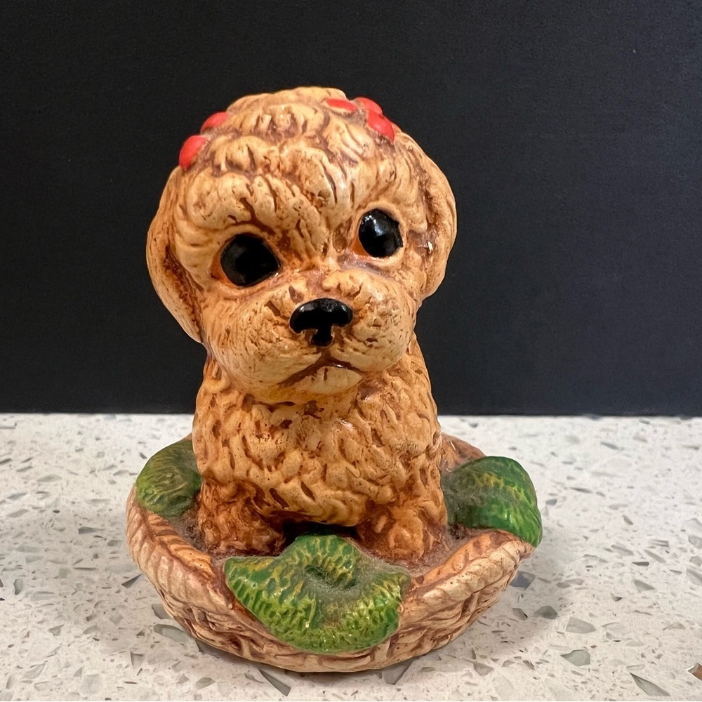 MOORCRAFT DESIGNS Woodlander “Tudor” Stoneware Dog Puppy | Ireland -Hand Painted